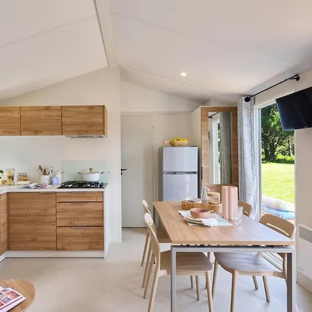 Mobil Confortable Avec Terrasse A - Api-1-52-1092 Κάμπινγκ Ιέρ