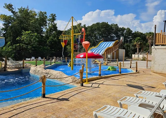 Κάμπινγκ Mobil Confortable Avec Terrasse A - Api-1-52-1092